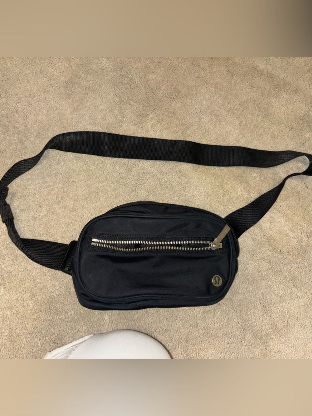 lululemon belt bag